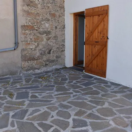 Maison De Village Charmante, 3 Ch, Terrasse, A Proximite Des Pistes Et Commerces A - Fr-1-592-66