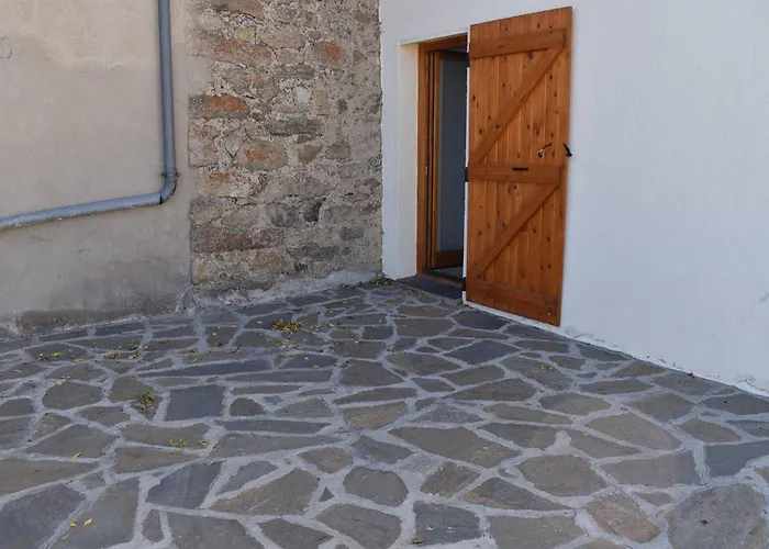 Maison De Village Charmante, 3 Ch, Terrasse, A Proximite Des Pistes Et Commerces A - Fr-1-592-66